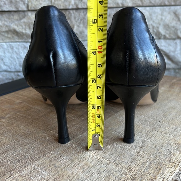Nine West black heels - Picture 6 of 9